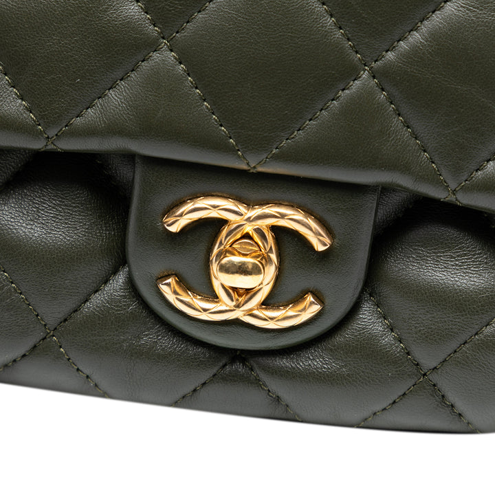 Chanel Small Matelassé Cuir d’agneau Pillow Crush à rabat