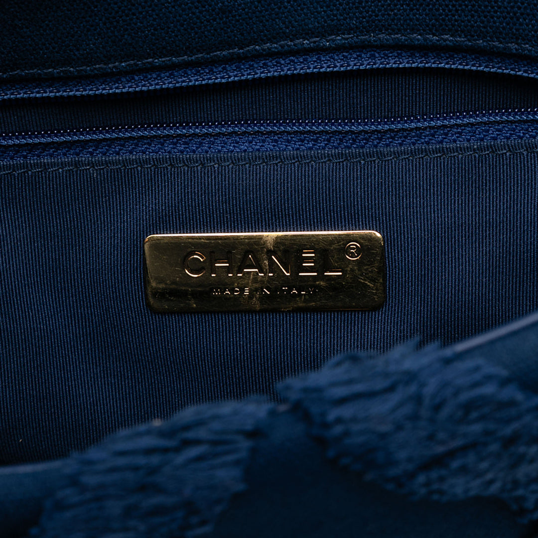 Chanel Medium Toile et Cotton 19 à rabat