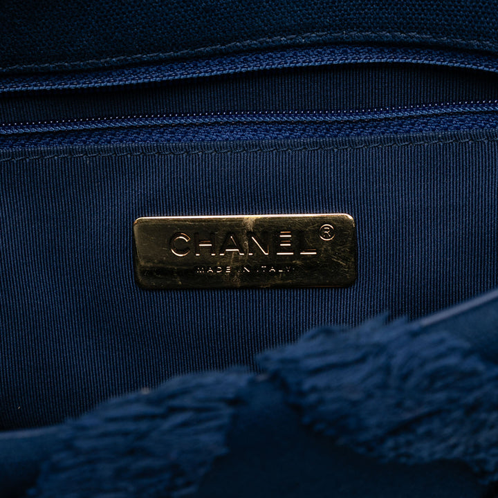 Chanel Medium Toile et Cotton 19 à rabat
