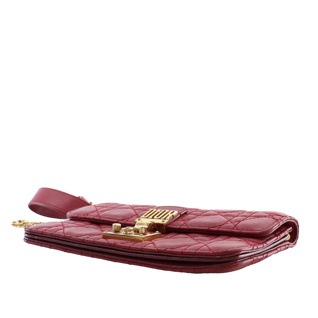 Dior Cuir d’agneau Cannage DiorAddict Wristlet Pochette