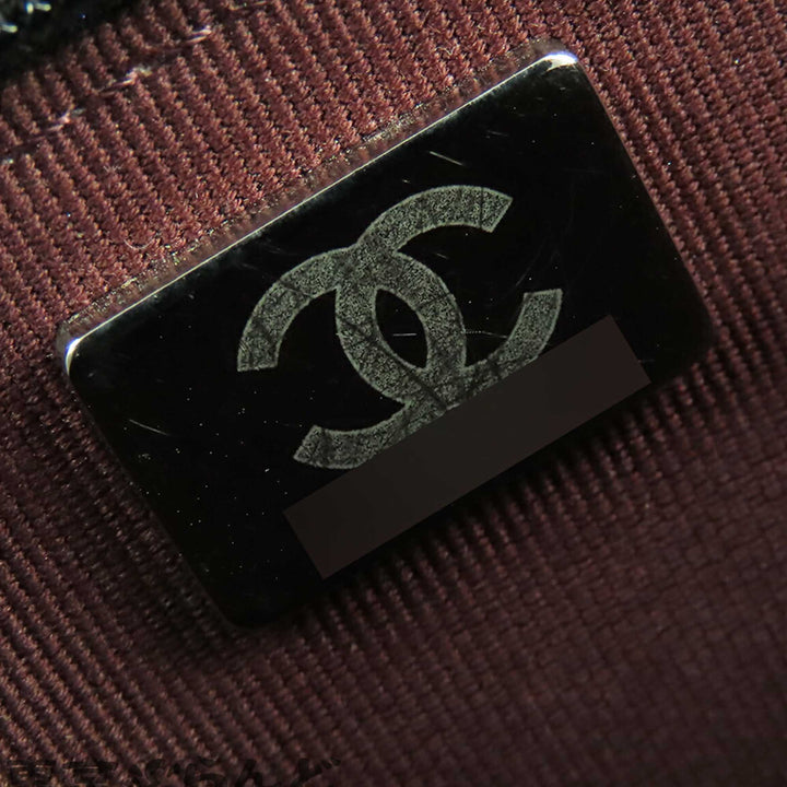 Chanel CC Matelassé Wallet on Chain Cuir caviar