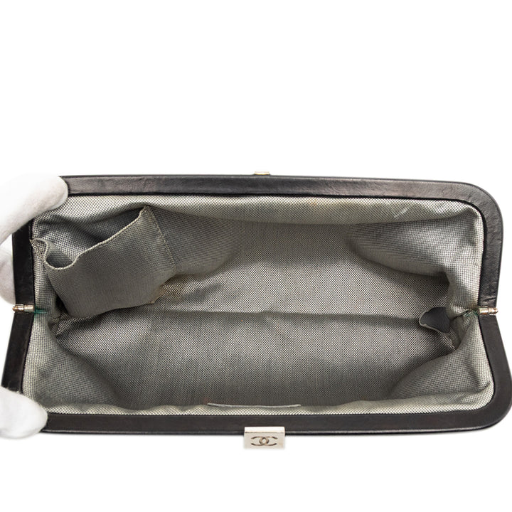 Chanel Matelassé Cuir d’agneau Mademoiselle Ligne Pochette