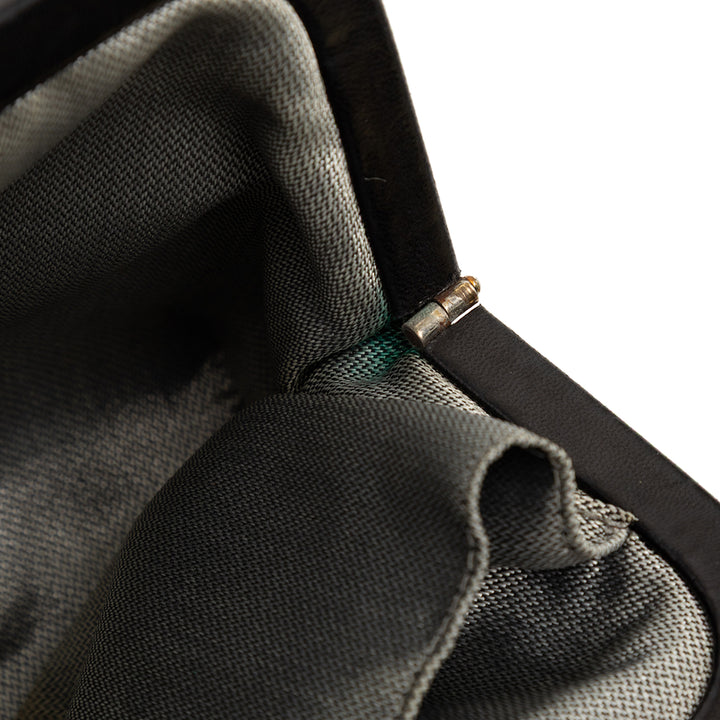 Chanel Matelassé Cuir d’agneau Mademoiselle Ligne Pochette