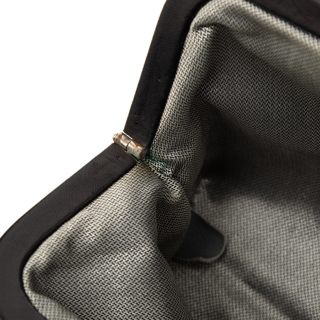 Chanel Matelassé Cuir d’agneau Mademoiselle Ligne Pochette