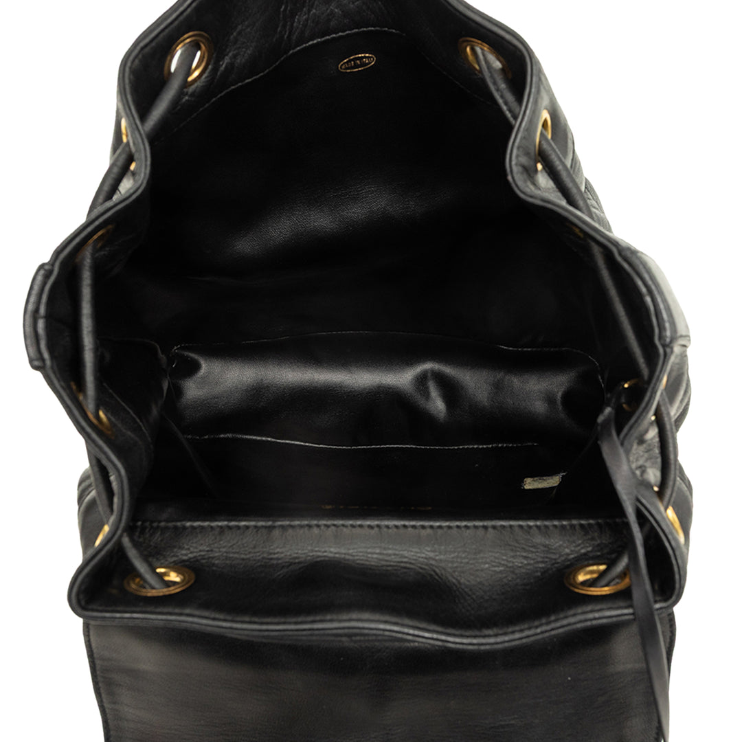 Chanel CC Matelassé Sac à dos à cordon Grand Cuir d'agneau Noir – vue 4 – GABY PARIS