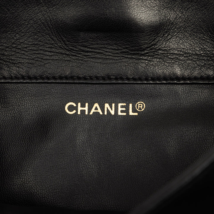 Chanel CC Matelassé Sac à dos à cordon Grand Cuir d'agneau Noir – vue 5 – GABY PARIS