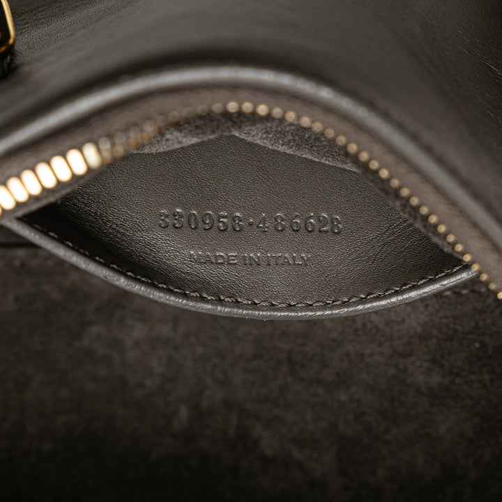 Saint Laurent Baby Cuir Classic Duffle Sac cartable Gris