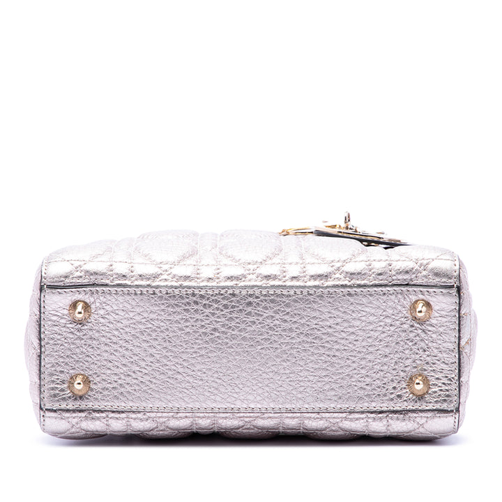 Dior Small Metallic Cuir de veau grainé Cannage Supple Lady Dior