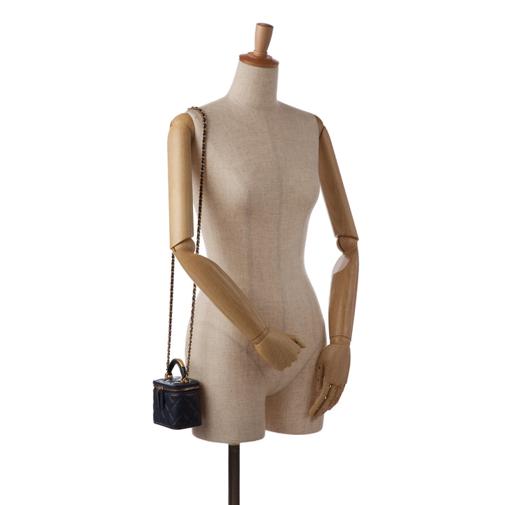 Chanel Small Cuir d’agneau Top Handle Vanity Bag Bleu