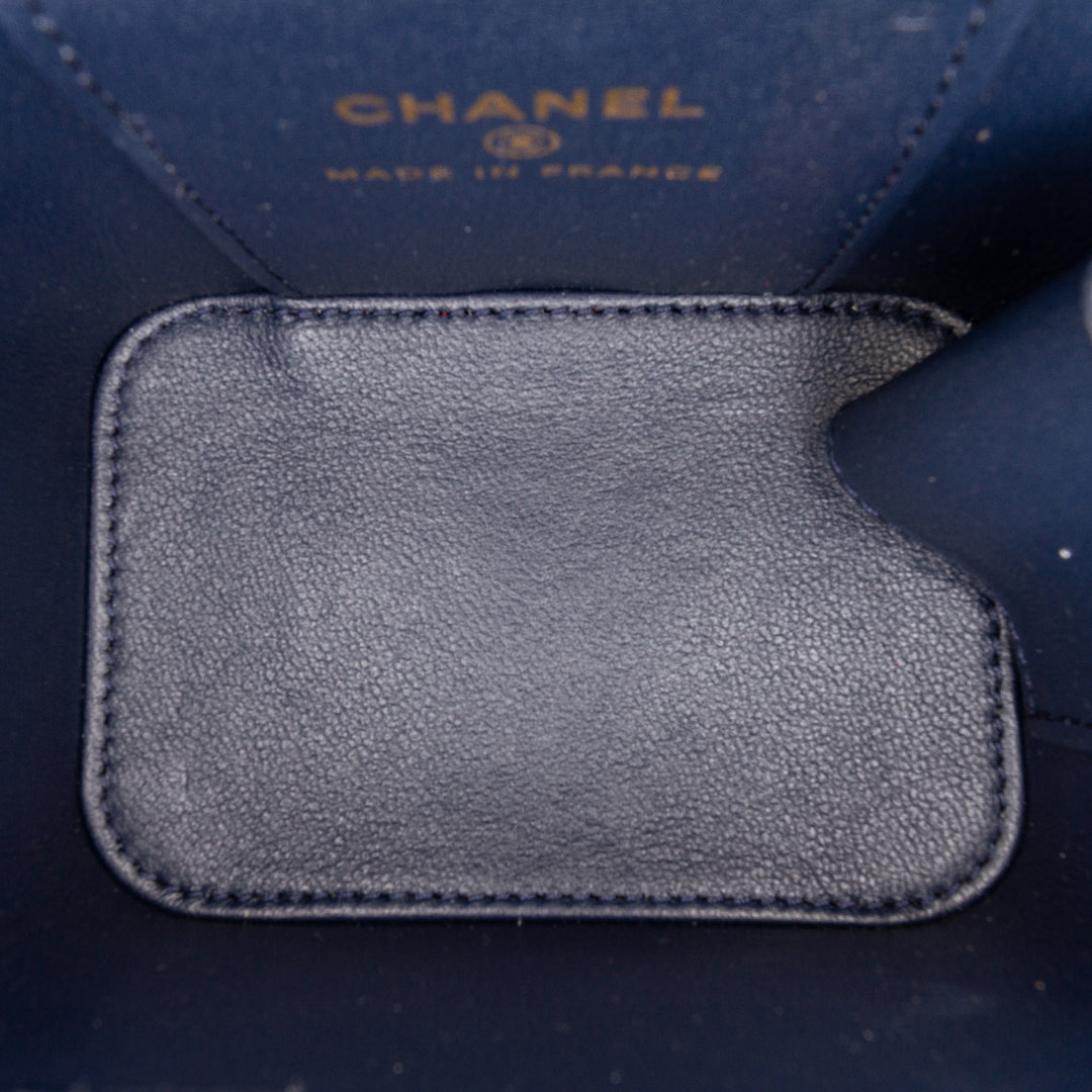 Chanel Small Cuir d’agneau Top Handle Vanity Bag Bleu