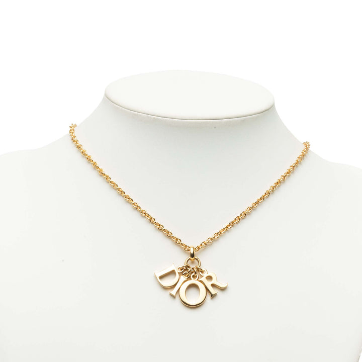 Dior Collier Logo Pendant plaqué or – vue 7 – GABY PARIS