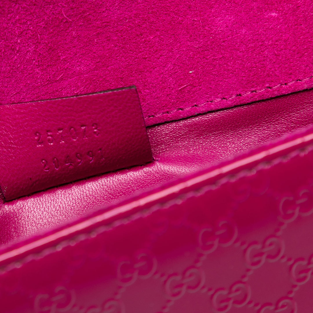 Gucci Microguccissima Cuir verni Broadway Pochette