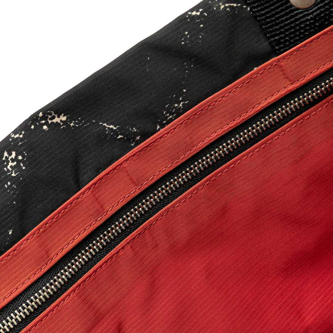 Old Travel Line Nylon Tote Black - Gaby Paris