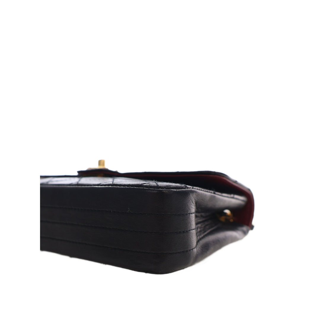 Chanel Circle CC Rabat simple Mini Cuir d'agneau Noir – vue 14 – GABY PARIS