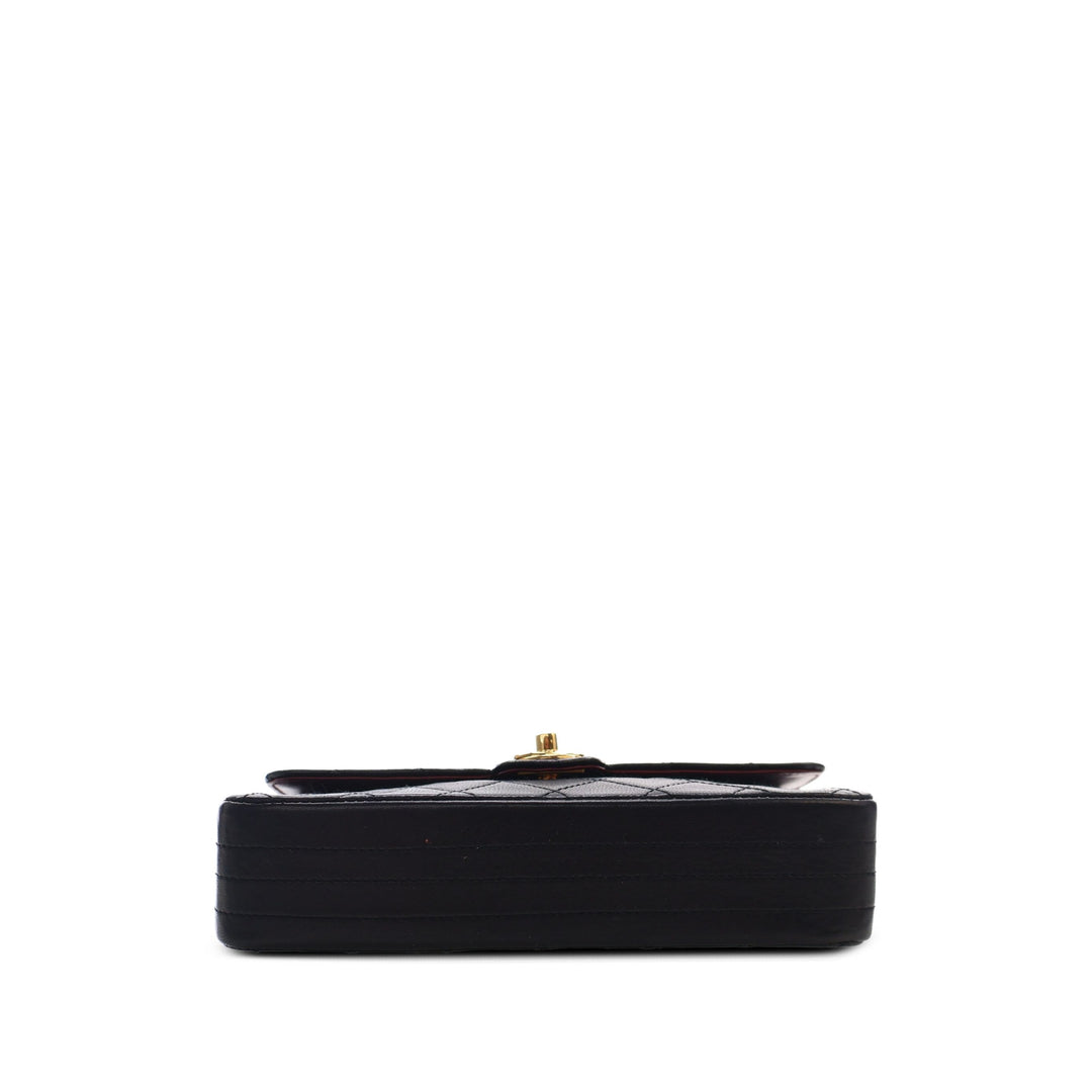 Chanel Circle CC Rabat simple Mini Cuir d'agneau Noir – vue 3 – GABY PARIS