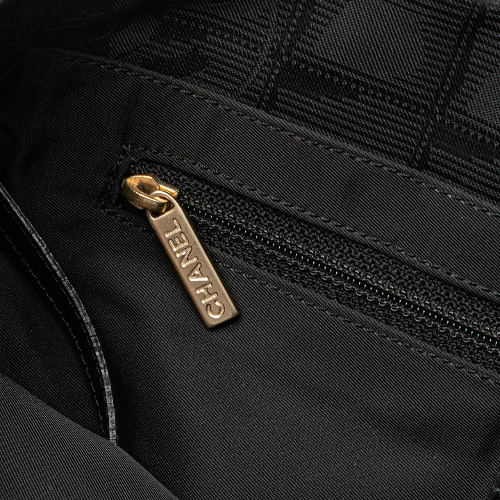 Nylon New Travel Line Tote Black - Gaby Paris