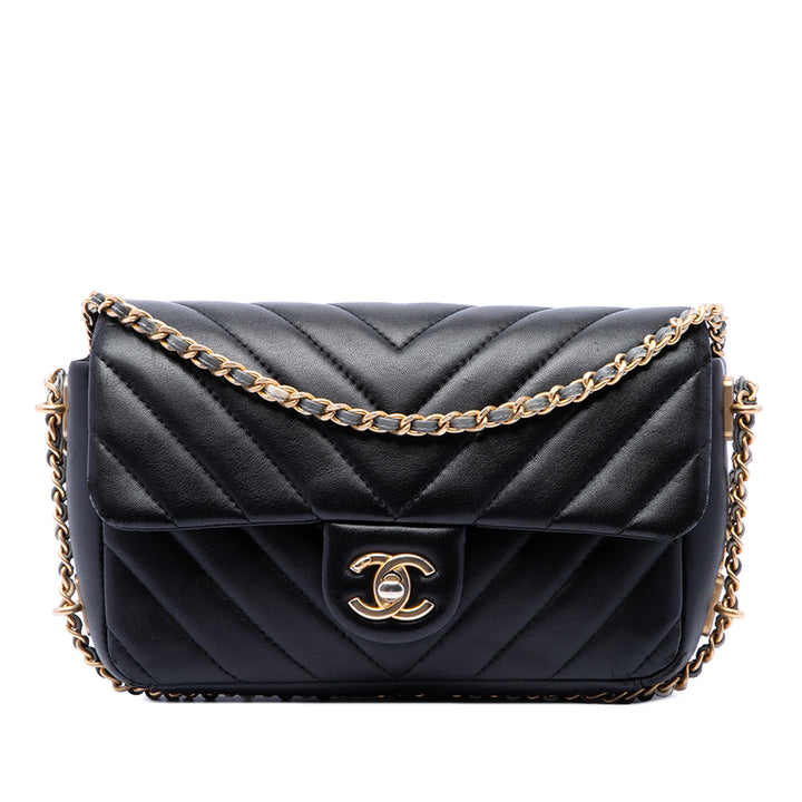 Chanel Mini Rectangular Chevron Cuir d’agneau Sac rond à chaîne à rabat