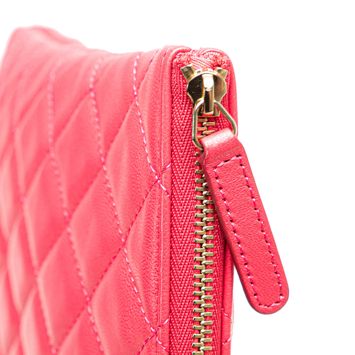 Large Quilted Lambskin O Case Clutch Pink - Gaby Paris