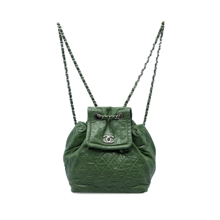 Chanel Matelassé vieilli Beijing 2 in 1 Sac à dos Cuir de veau Vert