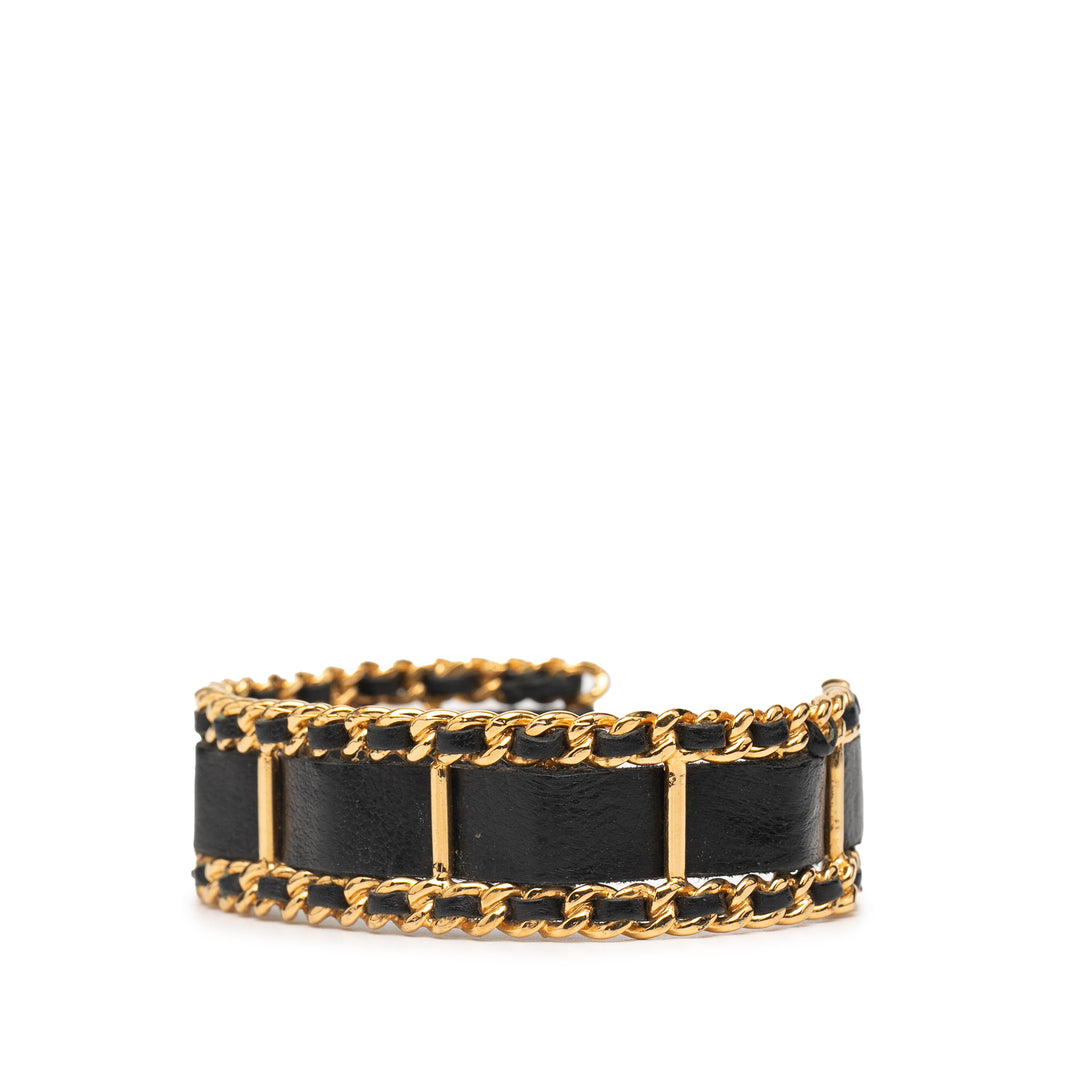 Chanel Doré Plated Cuir Woven Chain Cuff Bracelet Doré – GABY PARIS Authentique