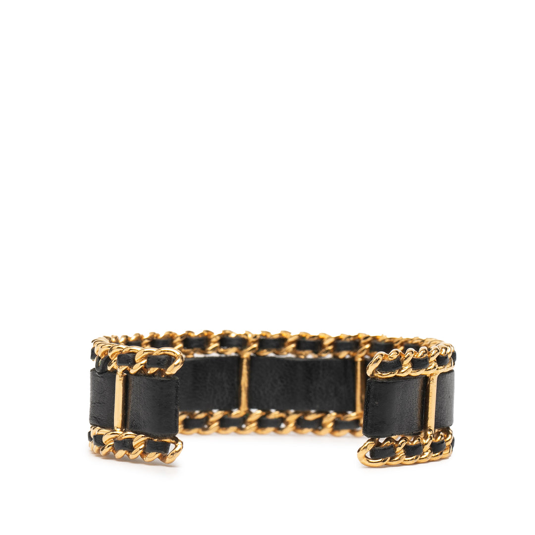 Chanel Doré Plated Cuir Woven Chain Cuff Bracelet Doré – GABY PARIS Authentique