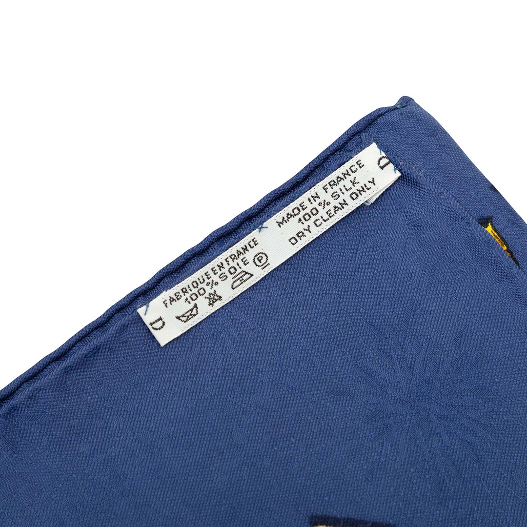 Hermès Carré Luna Park 90 Bleu – vue 3 – GABY PARIS