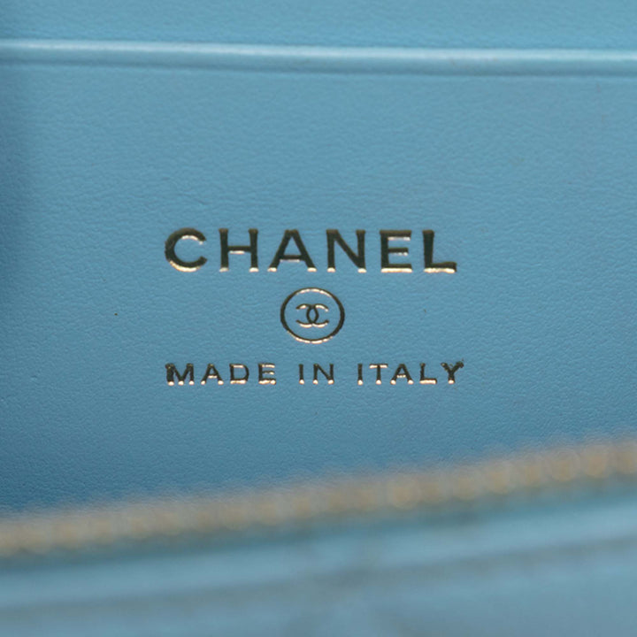 Chanel Caviar Pick Me Up Vanity