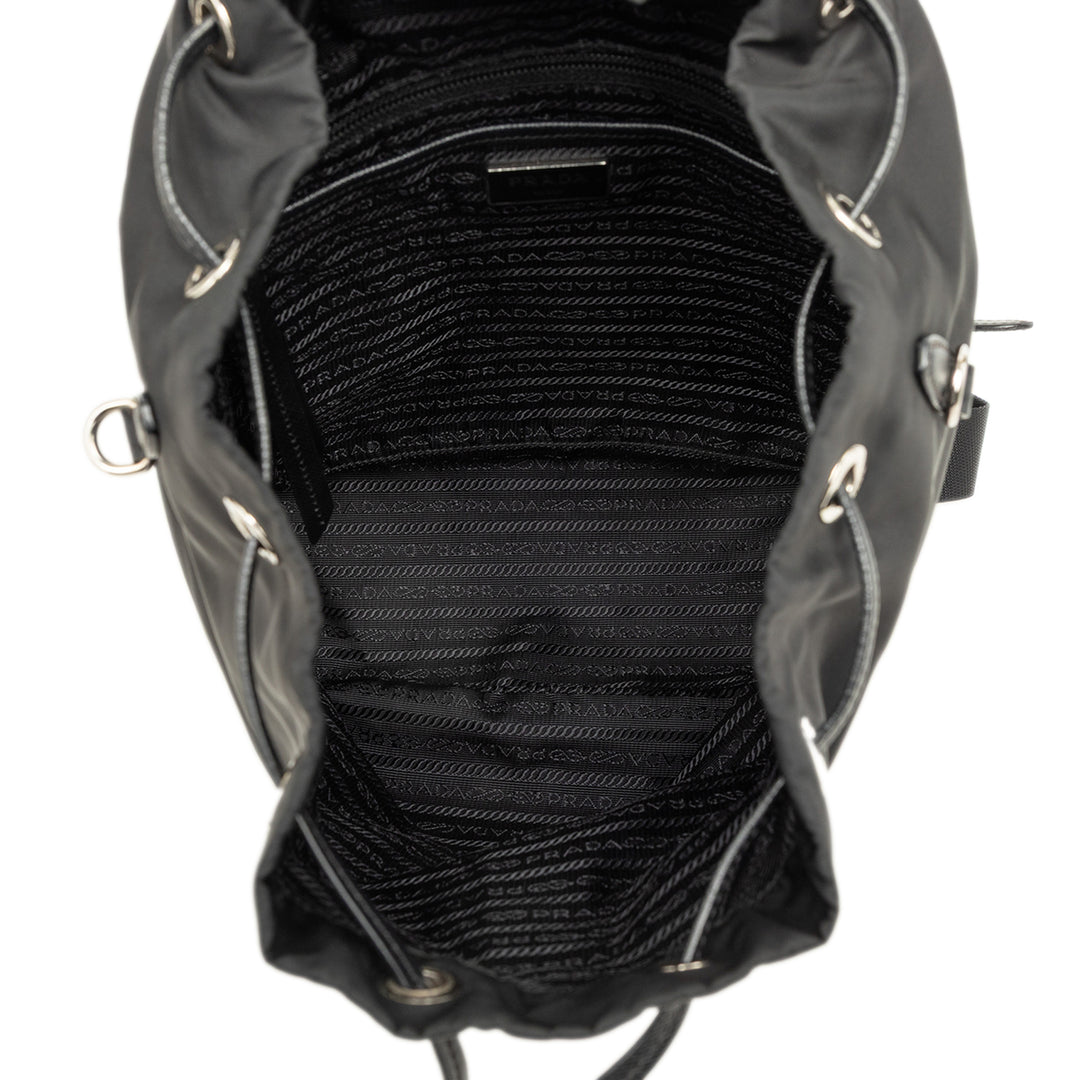 Prada à finitions Sac à dos Saffiano Noir – vue 4 – GABY PARIS