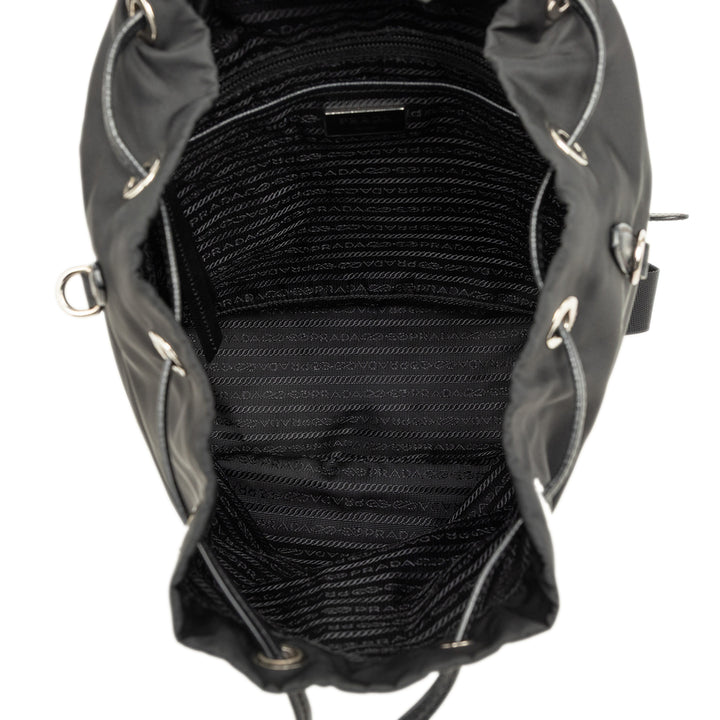 Prada à finitions Sac à dos Saffiano Noir – vue 4 – GABY PARIS