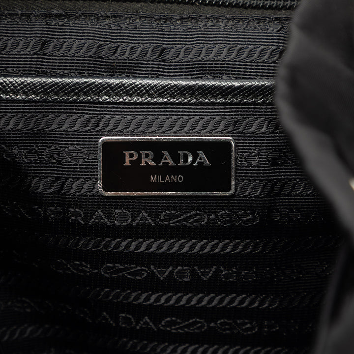 Prada à finitions Sac à dos Saffiano Noir – vue 5 – GABY PARIS