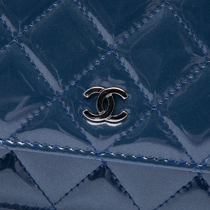 Chanel CC Matelassé Cuir verni Wallet on Chain