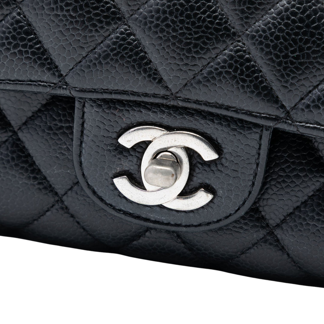 Chanel Medium Classic Caviar Double rabat