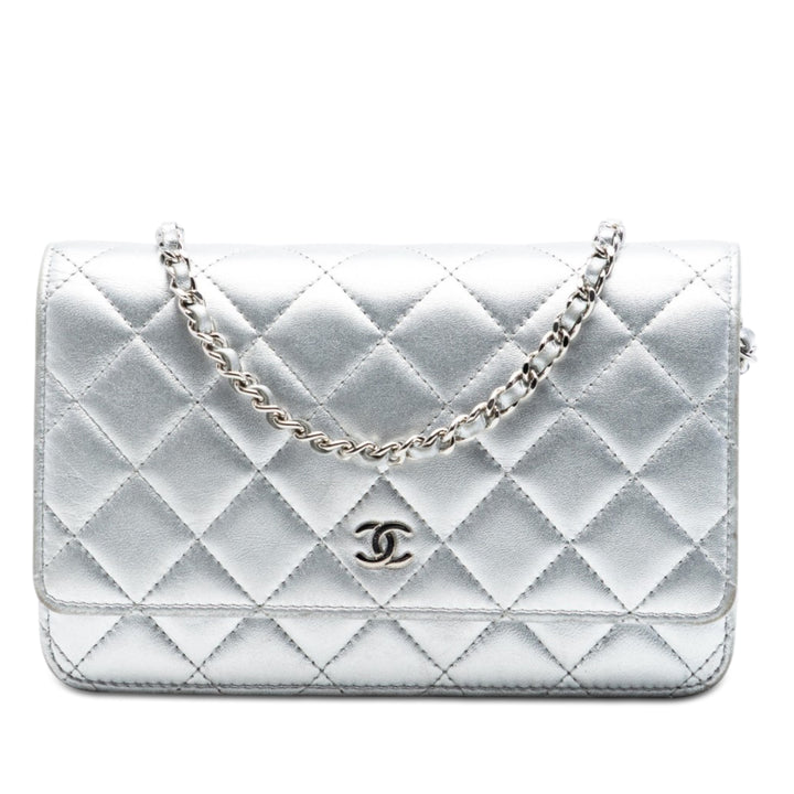 Chanel Classic Metallic Cuir d’agneau Wallet on Chain