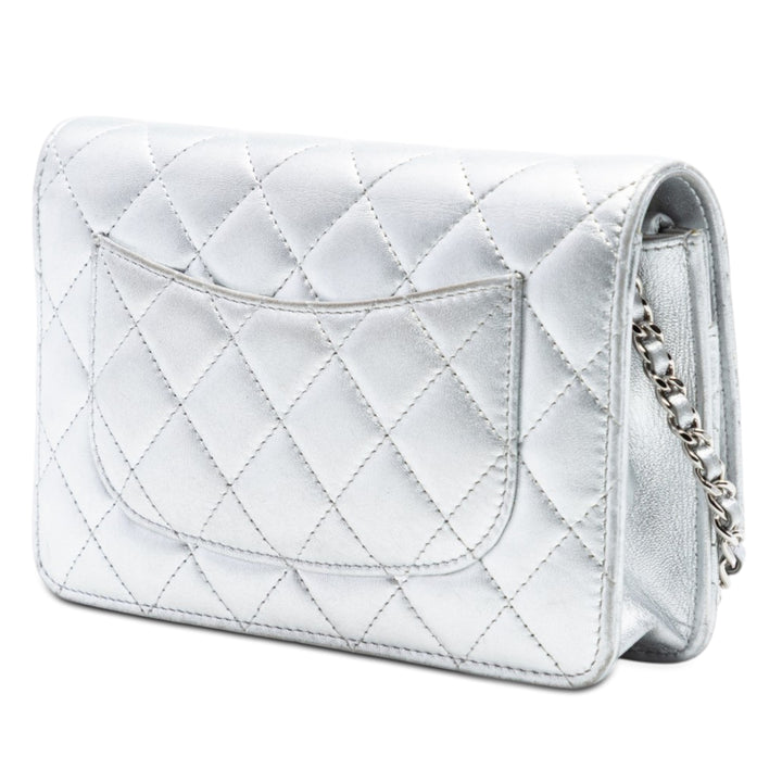 Chanel Classic Metallic Cuir d’agneau Wallet on Chain