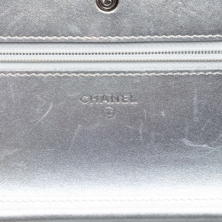 Chanel Classic Metallic Cuir d’agneau Wallet on Chain