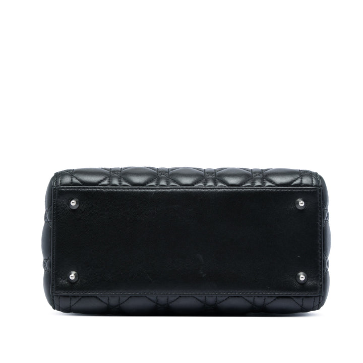 Dior Medium Cuir d’agneau Cannage Lady Dior