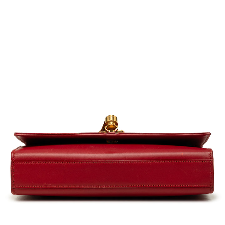 Saint Laurent Classic Kate Pompon Sac Moyen Cuir de veau lisse Rouge – vue 3 – GABY PARIS
