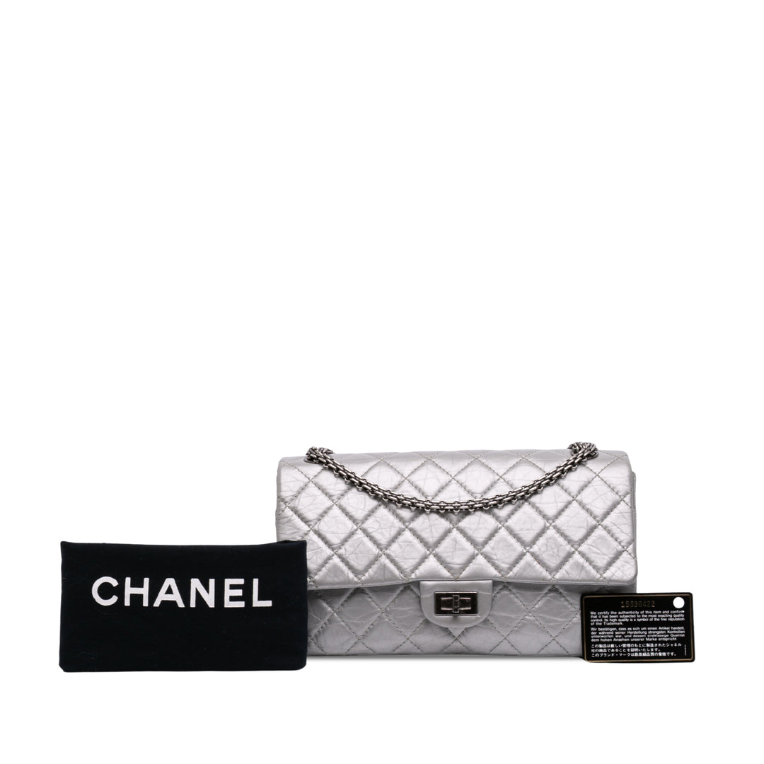 Chanel Matelassé vieilli Reissue 2.55 Double Compartment Rabat simple 226 Cuir de veau