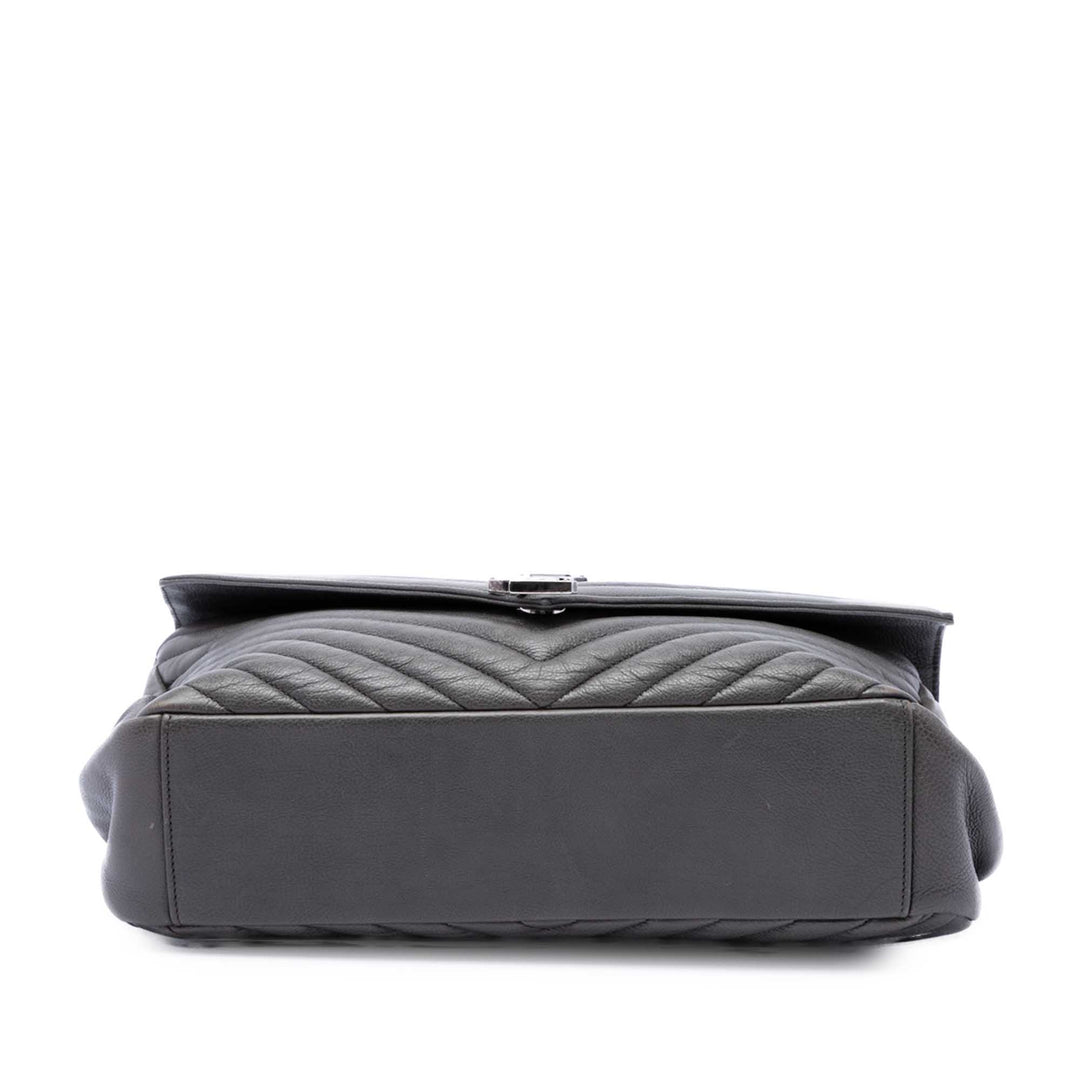Saint Laurent Chevron College Sac Grand de mouton Gris – vue 3 – GABY PARIS