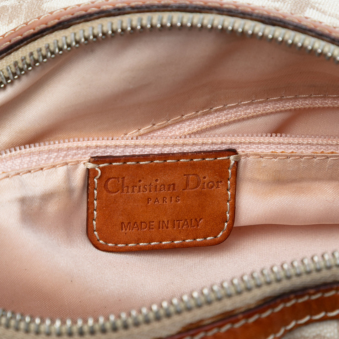 Dior Diorissimo Trotter Coated Toile Romantique Sac à main Marron – GABY PARIS Authentique