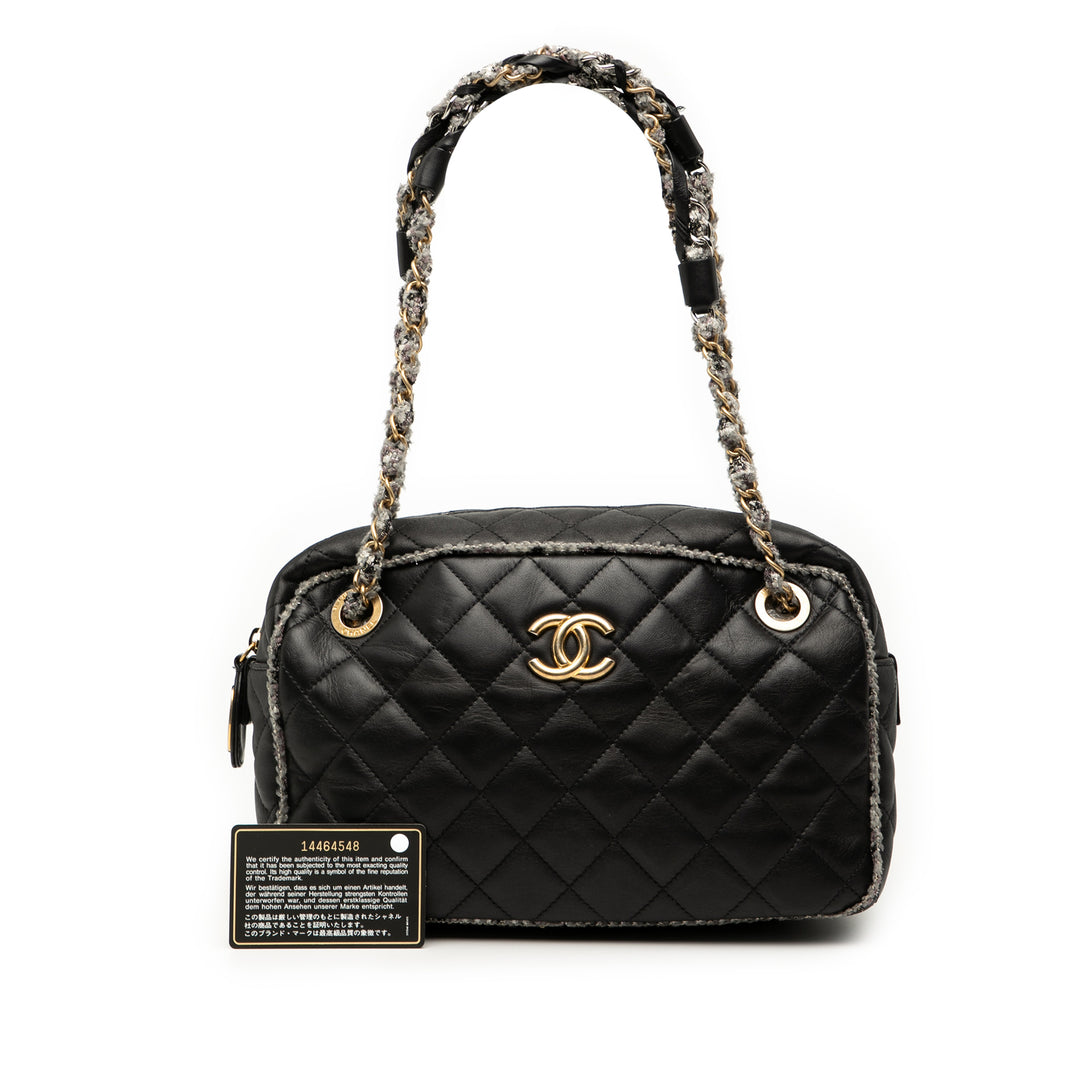 Chanel CC Quilted Cuir d’agneau Tweedy Bowler Bag Noir