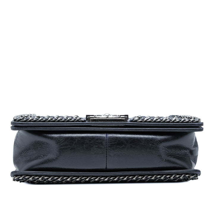 Chanel Old Medium Matelassé Glazed Cuir de veau Sac rond à chaîne Boy à rabat