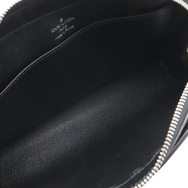 Louis Vuitton Taiga Pochette Baikal