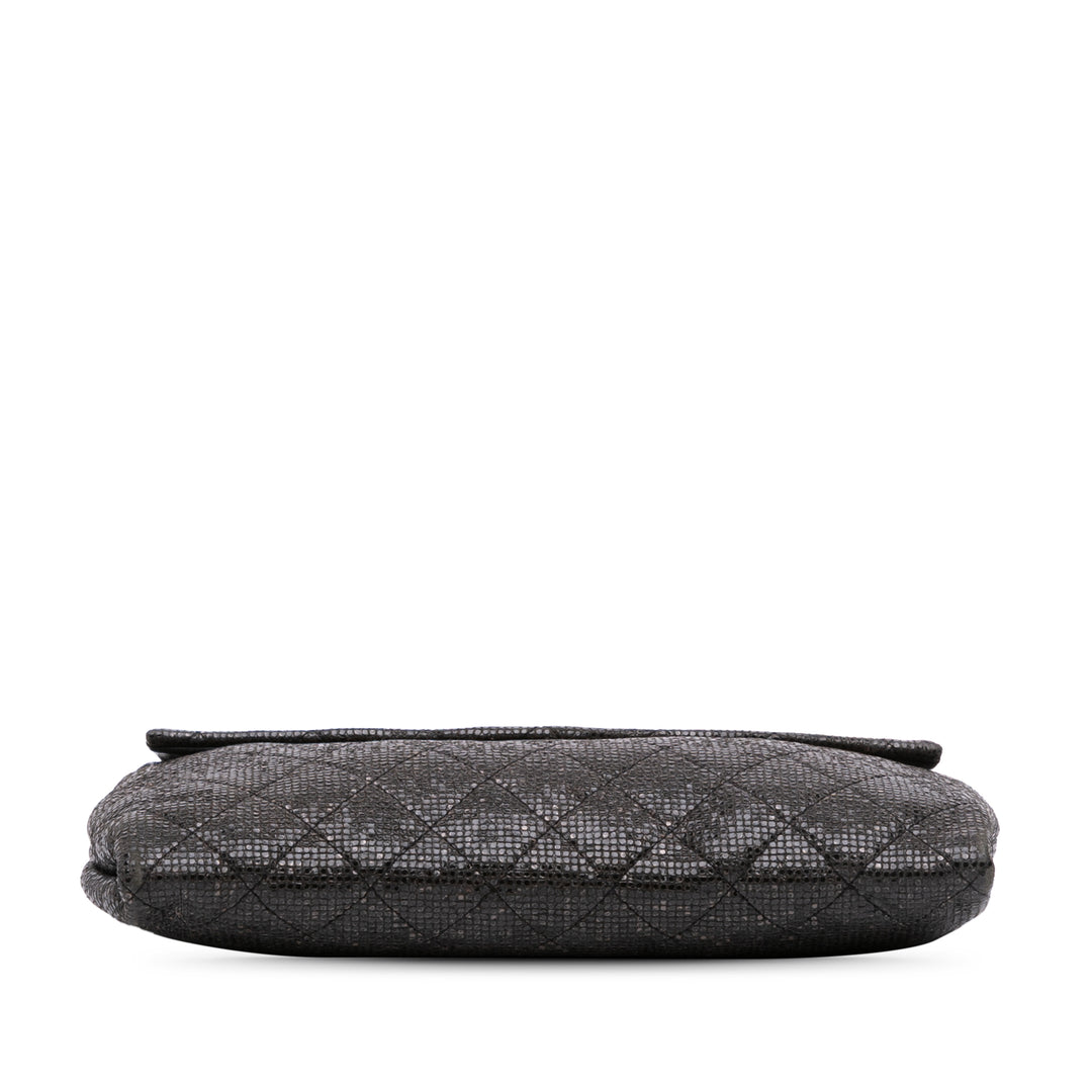 Chanel Matelassé Laminated Fabric Chain Evening Sac porté croisé