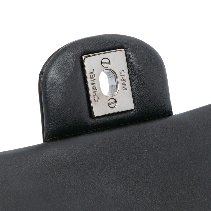 Medium Classic Patent Double Flap Black - Gaby Paris