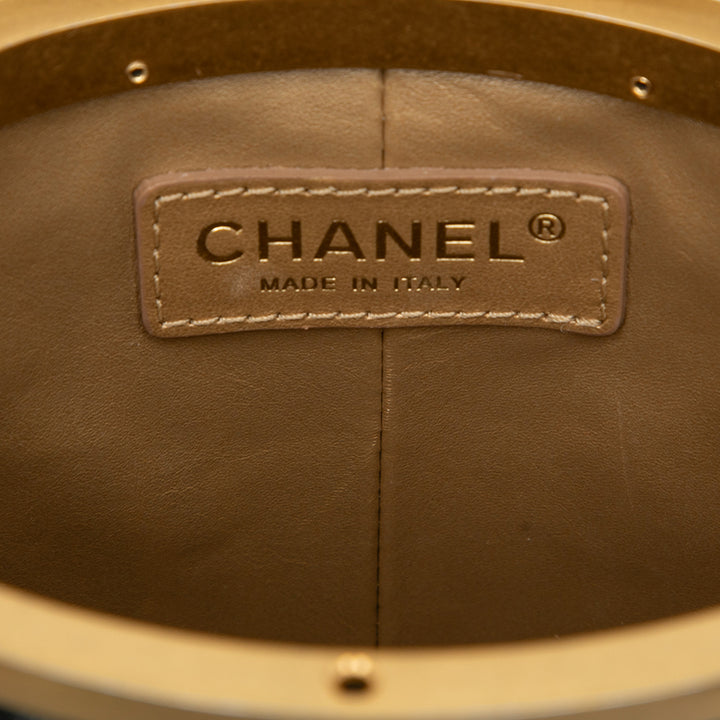 Chanel Small Matelassé Cuir d’agneau Crown Boîte Bag