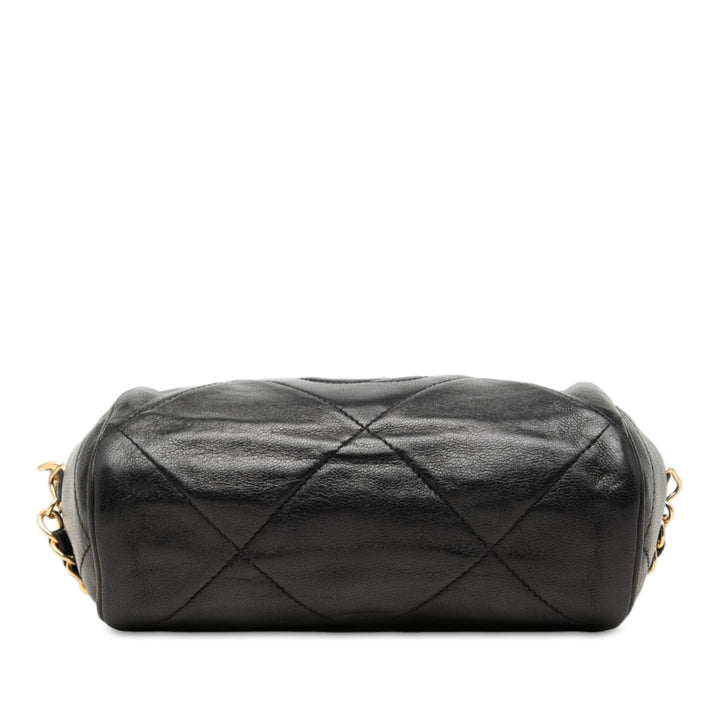 Matelassé Pompon Barrel Sac Cuir d'agneau Noir