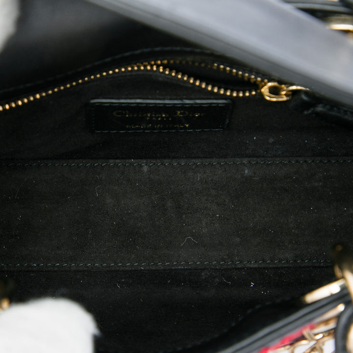 Dior brodé Heart Playing Cards Lady Dior Mini Cuir de veau lisse Noir – vue 4 – GABY PARIS
