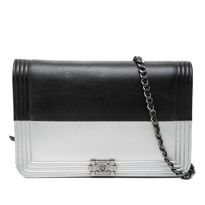 Bicolore et Boy Wallet on Chain Cuir de veau Noir