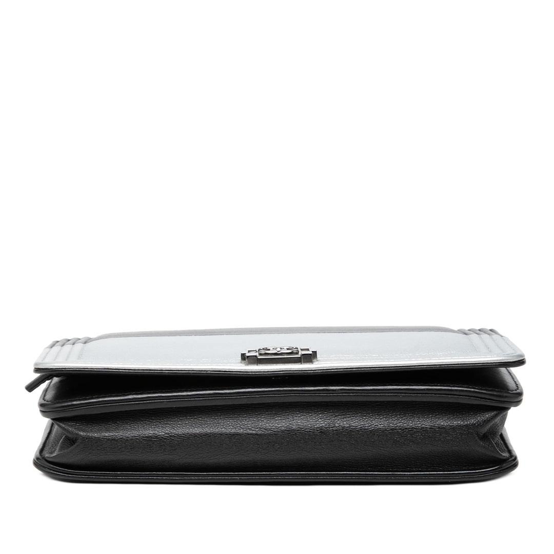 Bicolore et Boy Wallet on Chain Cuir de veau Noir